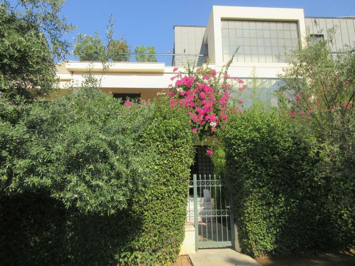 Maison De Famille เอเธนส์ ภายนอก รูปภาพ